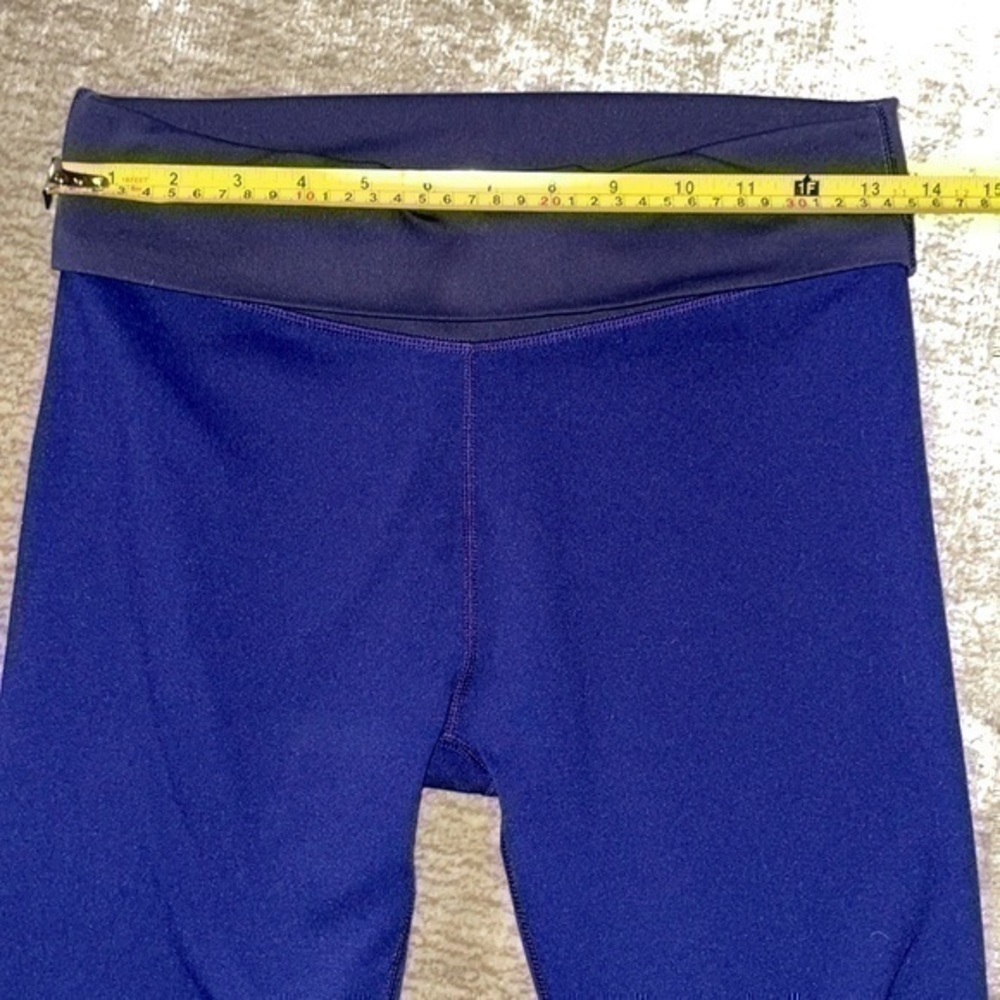 Fabletics designed in California leggings crop navy grey XS gently preloved - Picture 3 of 10